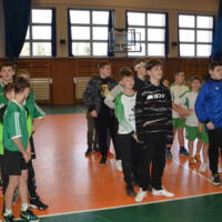 Zdjęcie ilustracyjne wiadomości: SP w Trzetrzewinie dziewczyny oraz SP w Chełmcu chłopcy najlepsi w zawodach między gminnych w piłce ręcznej Szkół Podstawowych klas IV - VI #5