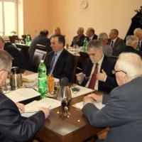 Zdjęcie ilustracyjne wiadomości: <b>Pracowita XXVI sesja Rady Gminy Chełmiec</b> #1