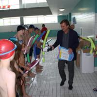 Zdjęcie ilustracyjne wiadomości: Nowy sprzęt sportowy do nauki pływania #6