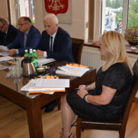 Zdjęcie ilustracyjne wiadomości: <b>XXI sesja Rady Gminy Chełmiec – zielone świtało dla utworzenia miasta Chełmiec oraz  specjalnej strefy ekonomicznej dla firmy Wiśniowski.</b> #14