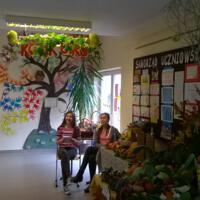 Zdjęcie ilustracyjne wiadomości: „Jesienny kosz owocowo-warzywny”  w Zespole Szkół w Biczycach Dolnych #1