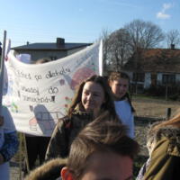 Zdjęcie ilustracyjne wiadomości: „No promil - No problem”. Marsz uczniów Zespołu Szkół w Świniarsku  na rzecz trzeźwości. #8