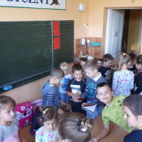 Zdjęcie ilustracyjne wiadomości: Oczyszczacze powietrza już pracują  w przedszkolach na terenie gminy Chełmiec. #36