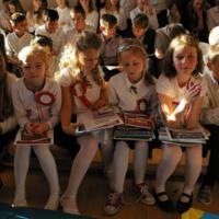 Zdjęcie ilustracyjne wiadomości: Święto Szkoły Podstawowej w Marcinkowicach  i podsumowanie Programu MEN „Godność, Wolność, Niepodległość” #74