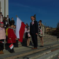 Zdjęcie ilustracyjne wiadomości: Obchody 100. Rocznicy odzyskania  przez Polskę Niepodległości w Szkole Podstawowej w  Klęczanach #12