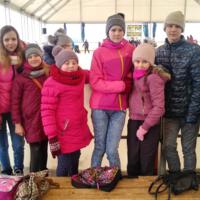 Zdjęcie ilustracyjne wiadomości: Wyjazd dzieci z Placówki Wsparcia Dziennego w Klęczanach na Lodowisko  w Chełmcu #4