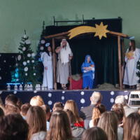 Zdjęcie ilustracyjne wiadomości: Do Betlejem nie jest daleko… Kiermasz Bożonarodzeniowy w Szkole Podstawowej w Wielogłowach
 #8