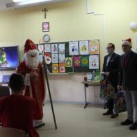 Zdjęcie ilustracyjne wiadomości: Święty Mikołaj u uczniów ze Szkoły Podstawowej z Oddziałami Specjalnymi w Chełmcu #34