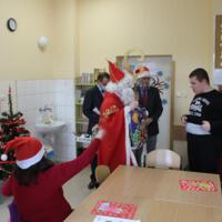 Zdjęcie ilustracyjne wiadomości: Święty Mikołaj u uczniów ze Szkoły Podstawowej z Oddziałami Specjalnymi w Chełmcu #44