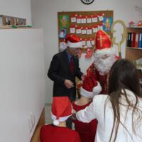 Zdjęcie ilustracyjne wiadomości: Święty Mikołaj u uczniów ze Szkoły Podstawowej z Oddziałami Specjalnymi w Chełmcu #68