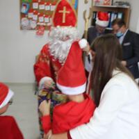 Zdjęcie ilustracyjne wiadomości: Święty Mikołaj u uczniów ze Szkoły Podstawowej z Oddziałami Specjalnymi w Chełmcu #70