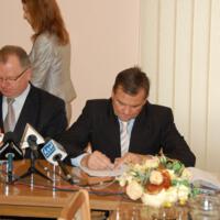 Zdjęcie ilustracyjne wiadomości: <b>4 mln zł dla Gminy Chełmiec z Unii Europejskiej dla 7 gimnazjów</b> #7