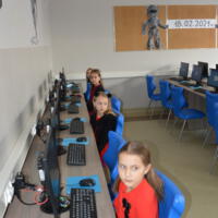 Zdjęcie ilustracyjne wiadomości: Otwarcie nowych pracowni komputerowych w Chełmcu i Krasnem Potockiem #9