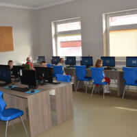 Zdjęcie ilustracyjne wiadomości: Otwarcie nowych pracowni komputerowych w Chełmcu i Krasnem Potockiem #11