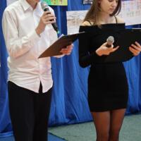 22 listopada 2023 roku w Szkole Podstawowej w Trzetrzewinie odbył się VIII  Gminny Festiwal Poetów – Piosenkarzy XX wieku „Ocalić od zapomnienia”.
