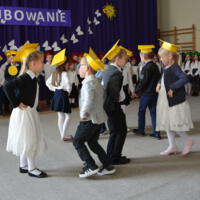 Zdjęcie ilustracyjne wiadomości: Ślubowanie klas pierwszych w Szkole Podstawowej w Chełmcu #22
