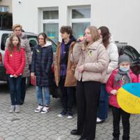 Zdjęcie ilustracyjne wiadomości: Happening „Stop wojnie” w Szkole Podstawowej w Januszowej #15