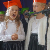 Zdjęcie ilustracyjne wiadomości: Uroczystość Pasowania dzieci klas pierwszych w SP Chełmiec #4