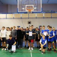 Zdjęcie ilustracyjne wiadomości: Brąz dla drużyny koszykarzy z SP w Świniarsku w Mistrzostwach Powiatu Nowosądeckiego. #28