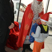 Zdjęcie ilustracyjne wiadomości: Spotkanie Świętego Mikołaja z dziećmi niepełnosprawnymi. #10
