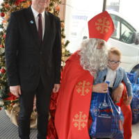 Zdjęcie ilustracyjne wiadomości: Spotkanie Świętego Mikołaja z dziećmi niepełnosprawnymi. #48