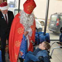 Zdjęcie ilustracyjne wiadomości: Spotkanie Świętego Mikołaja z dziećmi niepełnosprawnymi. #53