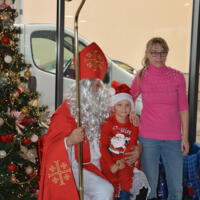 Zdjęcie ilustracyjne wiadomości: Spotkanie Świętego Mikołaja z dziećmi niepełnosprawnymi. #64