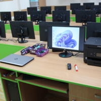 Zdjęcie ilustracyjne wiadomości: 8 pracowni komputerowych dla chełmieckich szkół #4