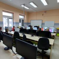 Zdjęcie ilustracyjne wiadomości: 8 pracowni komputerowych dla chełmieckich szkół #22