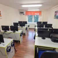 Zdjęcie ilustracyjne wiadomości: 8 pracowni komputerowych dla chełmieckich szkół #29
