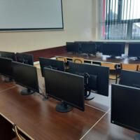 Zdjęcie ilustracyjne wiadomości: 8 pracowni komputerowych dla chełmieckich szkół #34