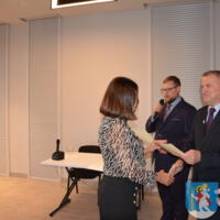 Obchody Dnia Komisji  Edukacji Narodowej w Biczycach Dolnych - wręczenie nagród dal dyrektorów i nauczycieli