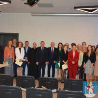 Obchody Dnia Komisji  Edukacji Narodowej w Biczycach Dolnych - wręczenie nagród dal dyrektorów i nauczycieli