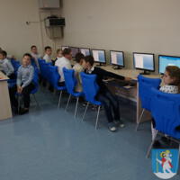 Zdjęcie ilustracyjne wiadomości: Uroczyste otwarcie pracowni komputerowej w Szkole Podstawowej w Wielogłowach #1