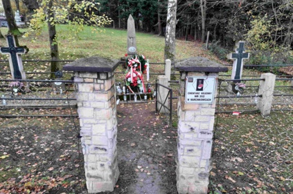 Gmina Chełmiec z dotacją na remont cmentarza nr 352 z I wojny światowej w Marcinkowicach