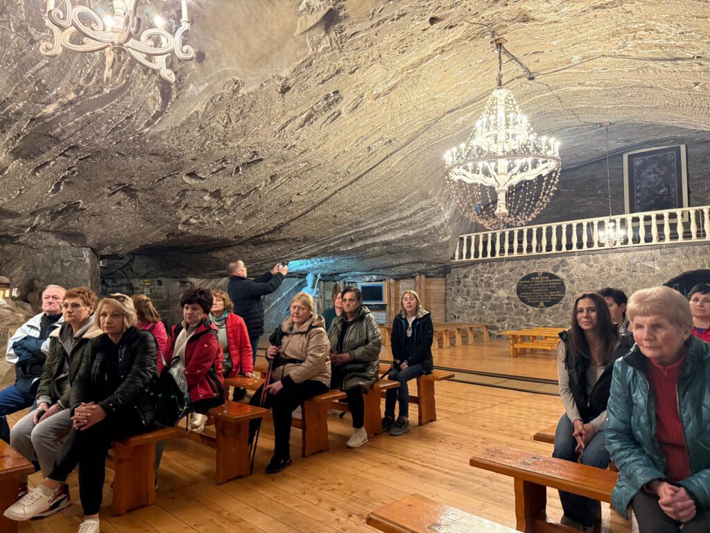noc w kopalni soli w Bochni
