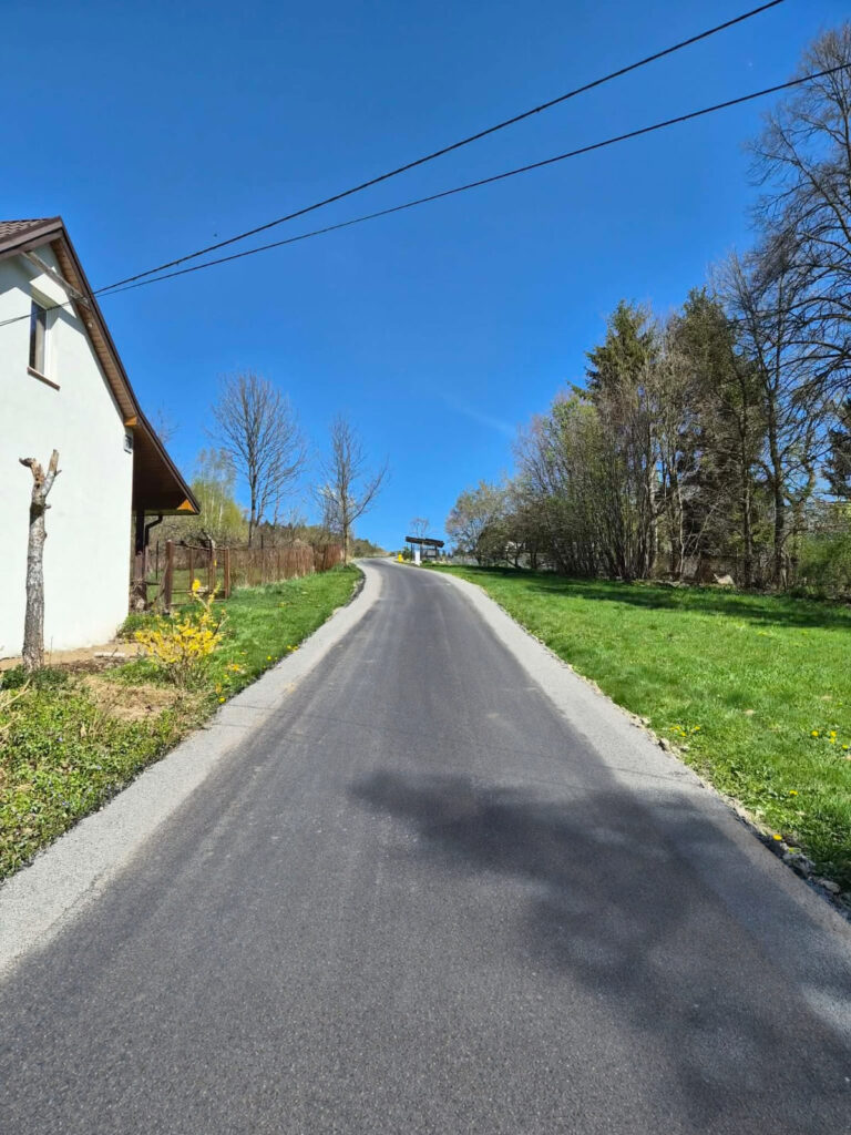 Remont drogi w Naściszowej dobiegł końca