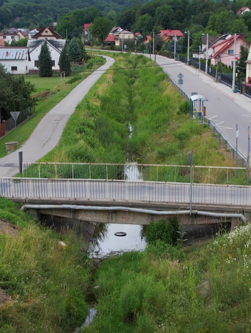 most w Niskowej